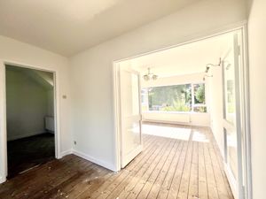 Dining Room Trough To Living Room- click for photo gallery